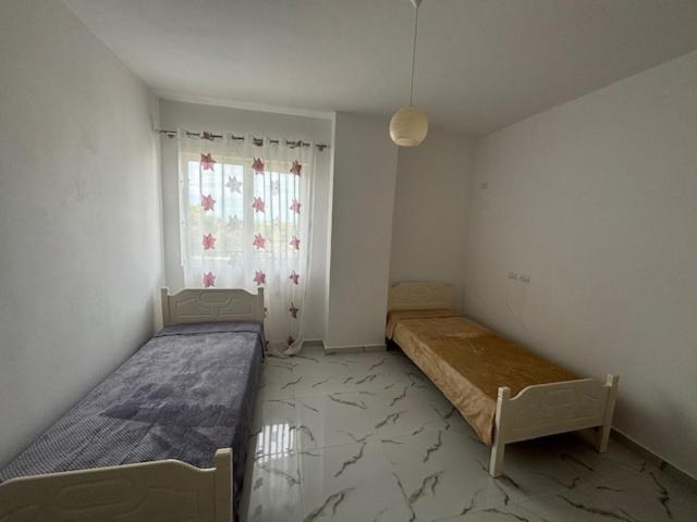 Armonia * Durrës